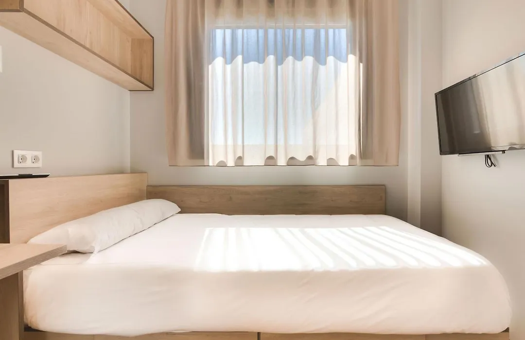 Livensa Living Studios Malaga Feria-1